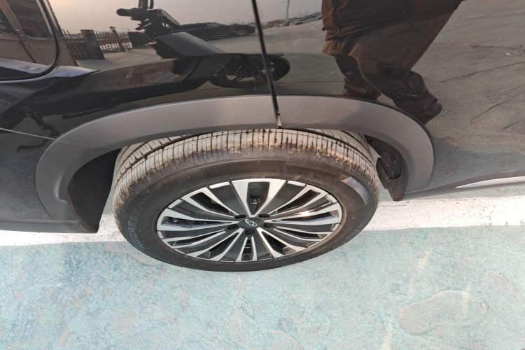 Used Chery Tiggo 8 PLUS C-DM 2025 1.5T 116 km Luxury Version 5 Seats
