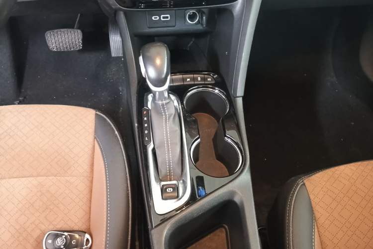 Used Buick Encore GX 2020 20T CVT Two-Wheel Drive Luxury Version