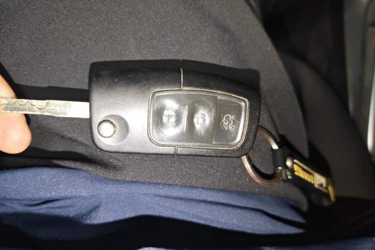 Used Ford Fiesta 2013 Hatchback 1.5L Automatic Fashion Edition Vehicle Key