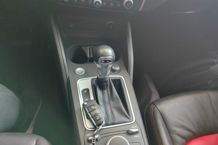 Used Audi Q2L 2021 35 TFSI Fashion Dynamic Model