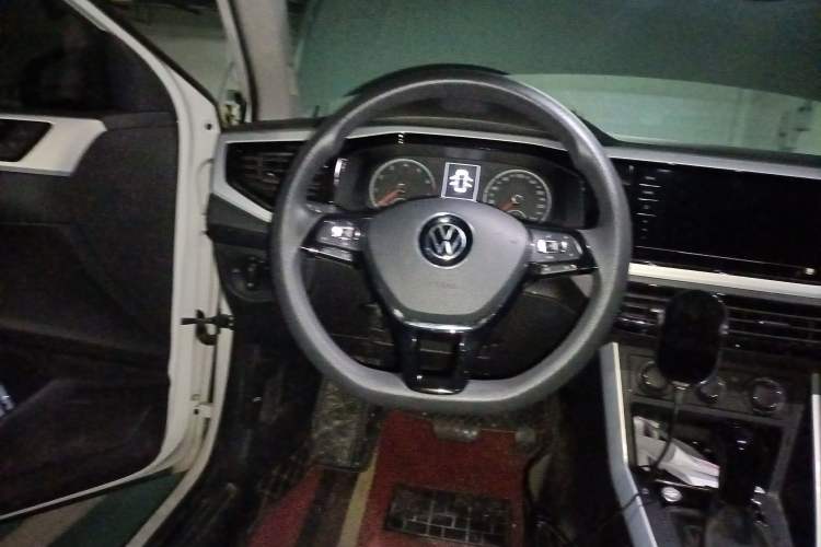 Used Volkswagen Polo 2021 Plus 1.5L Automatic Colorful Tech Edition Steering Wheel