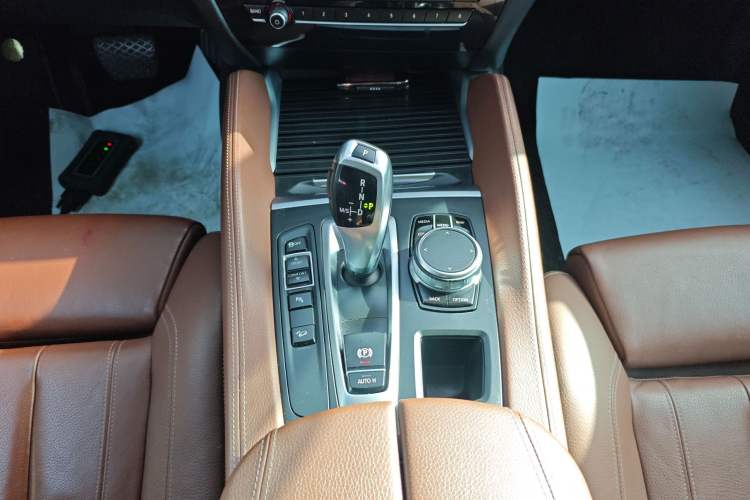 Used BMW X6 2018 xDrive28i
