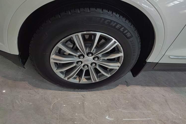 Used Cadillac XT5 2018 28T Four-Wheel Drive Luxury Model