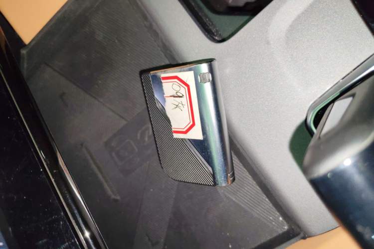 Used Lynk & Co 09 EM-P 2023 2.0TD EM-P Long-Range Version PM 7-Seater