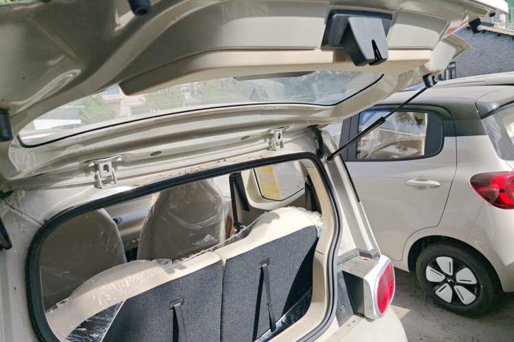 Used Wuling Hongguang MINIEV 2024 3rd Generation 215km Youth Edition