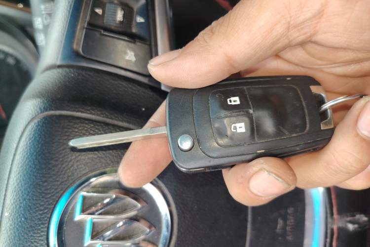 Used Buick GT 2014 XT 1.6L Automatic Fashion Edition Vehicle Key