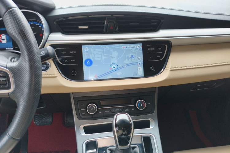 Used Geely Auto Emgrand 2018 1.5L CVT Luxury Model Audio And AC Panel