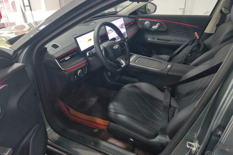 Used Chery Fengyun A8L 2025 1.5 TGDI 145 km Luxury Version Left Front Seat