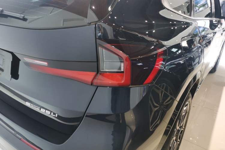 Used BMW X1 2023 sDrive25Li X Design Package Right Rear Taillight