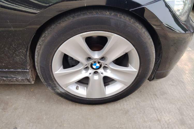 Used BMW 3 Series 2011 320i Luxury Edition