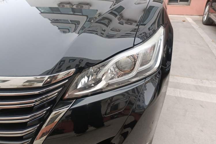 Used Toyota Crown 2018 2.0T Fashion Edition