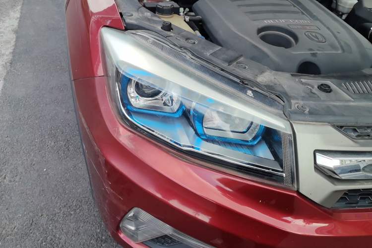 Used CHANGAN CS75 2016 1.8T Automatic Elite Model China V Standard
