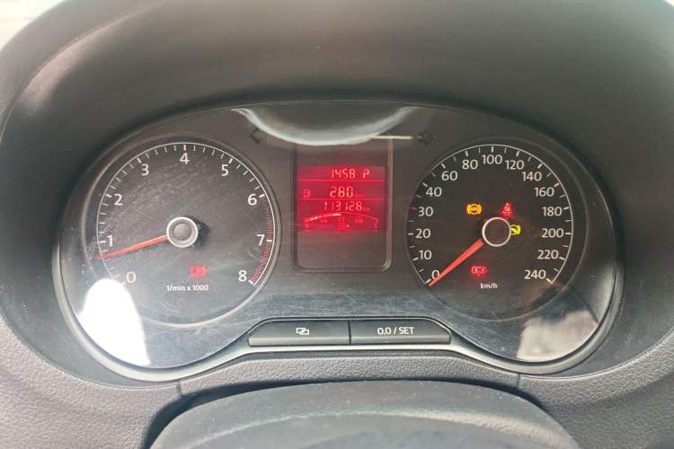 Used Volkswagen Polo 2011 1.6L Automatic ZhiKu Edition
