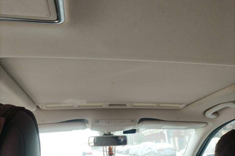 Used Mercedes-Benz E-Class 2018 Facelift E 200 L Sport 4MATIC
