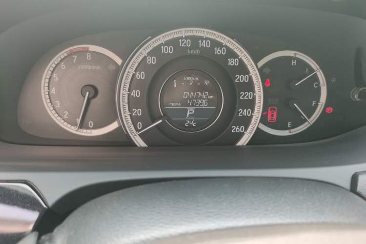 Used Honda Accord 2016 2.0L Elite Edition Odometer Close Up