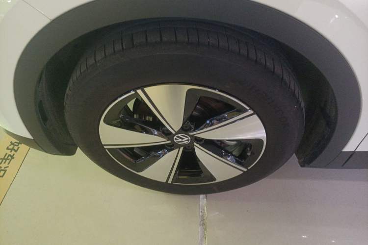 Used Volkswagen ID.4 X 2025 Smart Version Pure & Intelligent Enjoyment Edition