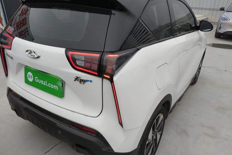 Used Chery New Energy Boundless Pro 2022 301km LingShou Edition Lithium Iron Phosphate
