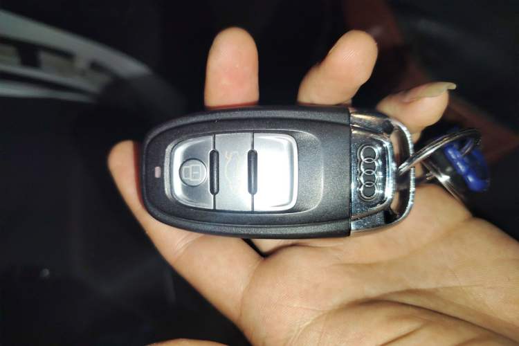 Used Audi A4L 2015 30 TFSI Automatic Comfort Model
