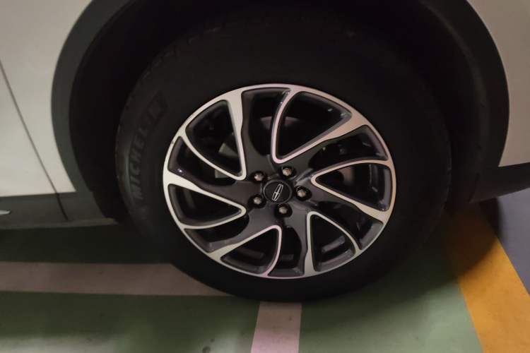 Used Lincoln Corsair 2021 2.0T Two-Wheel Drive Deluxe Edition