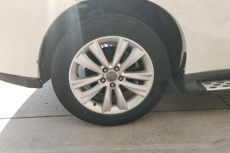 Used Haval H2 2016 Red Label 1.5T Manual Two-Wheel Drive Elite Model
