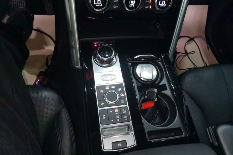 Used Land Rover Discovery 2017 3.0 SC V6 HSE
