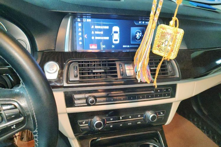 Used BMW 5 Series 2013 525Li Leading Model