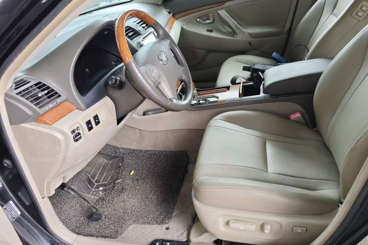 Used Toyota Camry 2010 240G Luxury Edition Left Front Seat