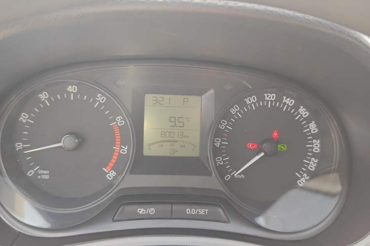 Used Skoda Fabia 2015 1.4L Automatic Front-Drive Model