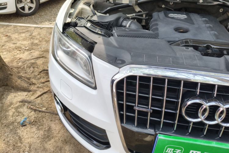 Used Audi Q5 2013 40 TFSI Comfort Edition Right Front Headlight