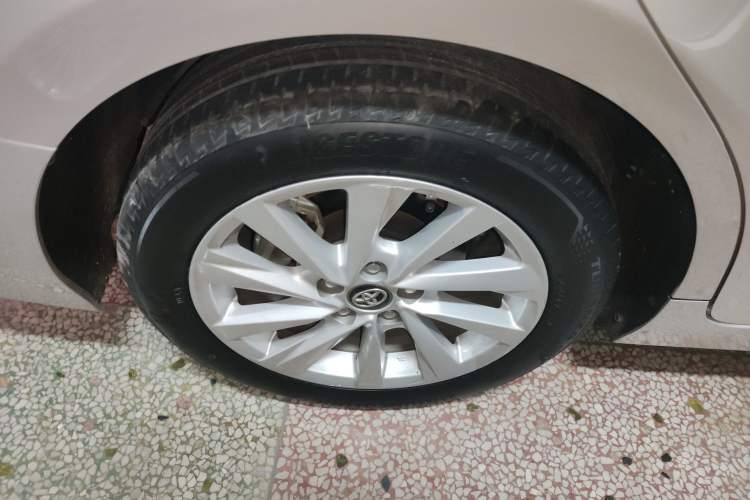 Used Toyota Camry 2021 2.0G Luxury Edition
