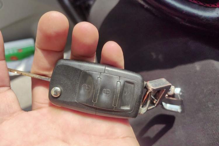 Used CHANGAN Alsvin V3 2012 1.3L Manual Comfort Version China IV Standard Vehicle Key