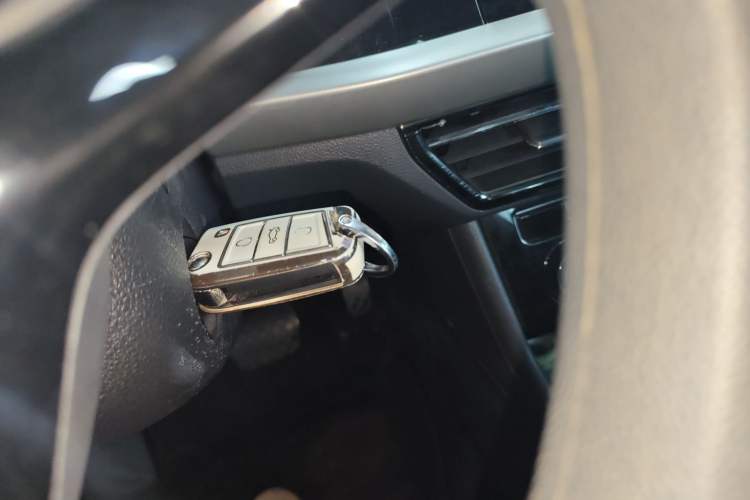 Used Volkswagen Lavida 2019 280TSI DSG Comfort Edition China VI standard Vehicle Key