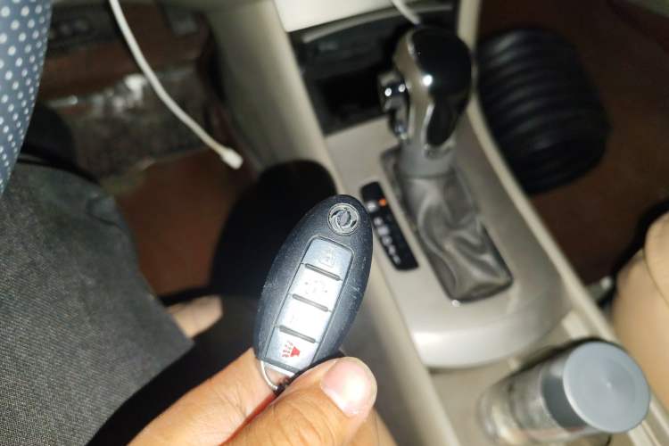 Used Dongfeng Aeolus A60 2014 1.6L Automatic Luxury Model