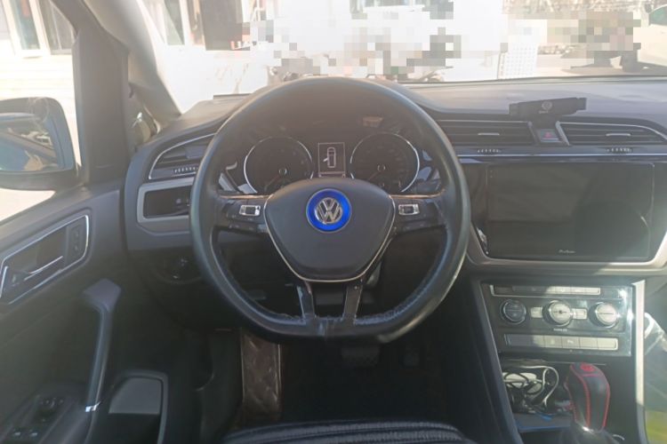 Used Volkswagen Touran 2016 Volkswagen Touran L 280TSI DSG Comfort Edition Steering Wheel