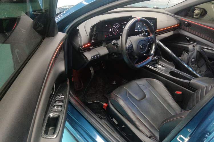 Used Hyundai Elantra 2021 240TGDi DCT LUX Prestige Edition
