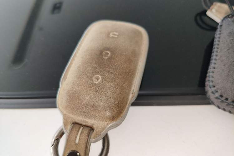 Used Geely Galaxy L7 2025 EM-i 115km Exploration+ Edition Vehicle Key