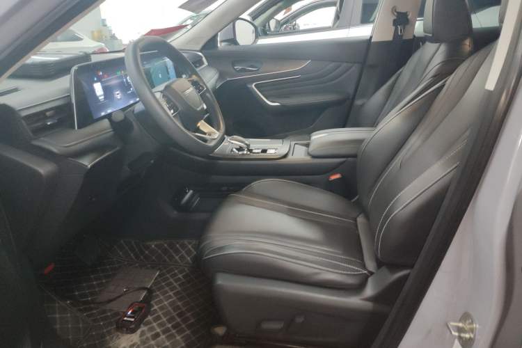 Used Venucia V 2021 260T Idol Edition
