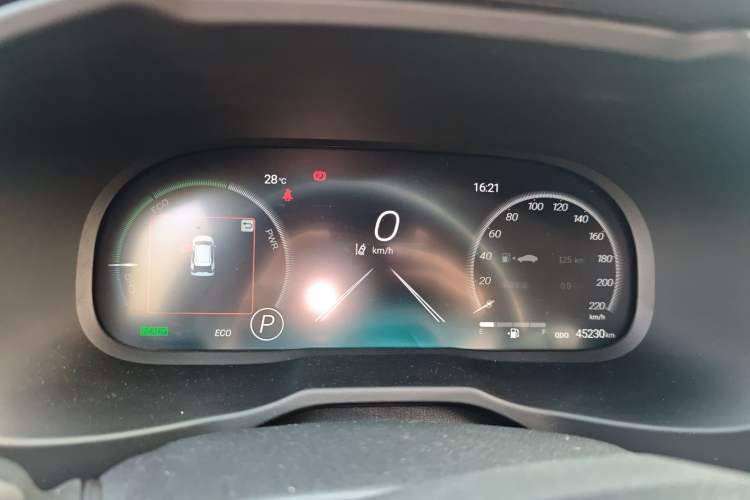 Used Toyota RAV4 2023 Dual-Engine 2.5L E-CVT Two-Wheel Drive Elite Plus Edition
