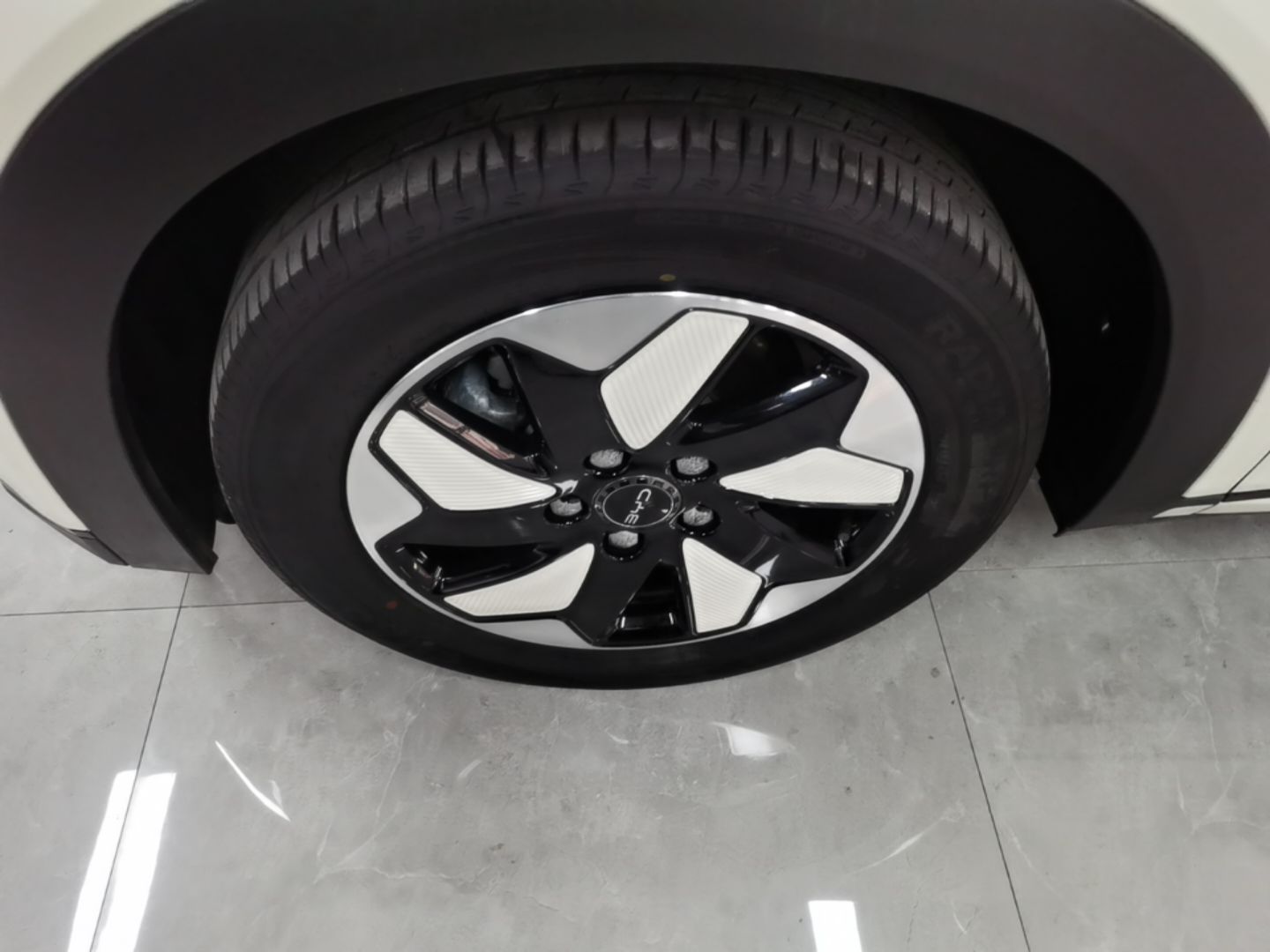 BYD Dolphin 2024 Honor Edition 420km Fashion Version — снимка 10