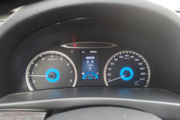 Used CHANGAN Raeton 2014 1.8T Automatic Prestige Anniversary Edition China V Standard Instrument Cluster