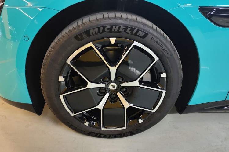 Used Xiaomi Auto SU7 2024 Rear-Drive Long-Range Intelligent Driving Version