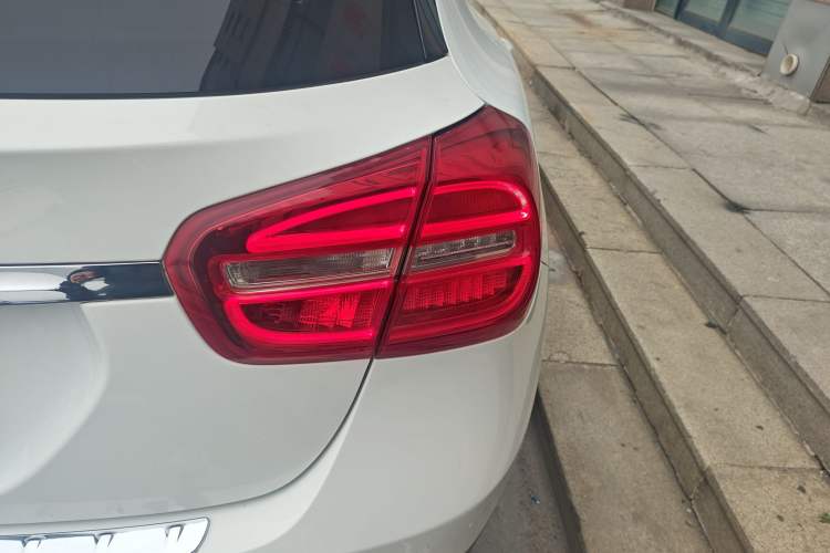 Used Mercedes-Benz GLA 2016 GLA 200 Fashion Model