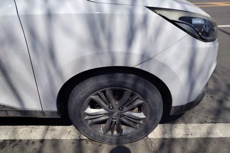 Used Hyundai ix35 2015 2.0L Automatic 2WD Smart Version China V Standard Right Front Wheel Hub