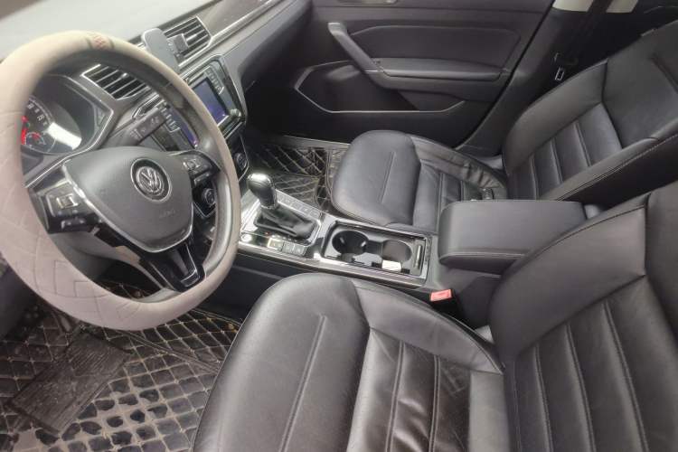 Used Volkswagen Passat 2016 330TSI DSG Prestige Edition Left Front Seat