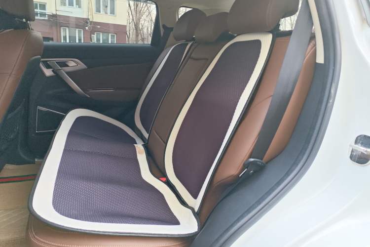 Used Geely Auto Emgrand X7 Sport 2016 1.8TD Automatic All-Wheel-Drive ZhiZun Edition