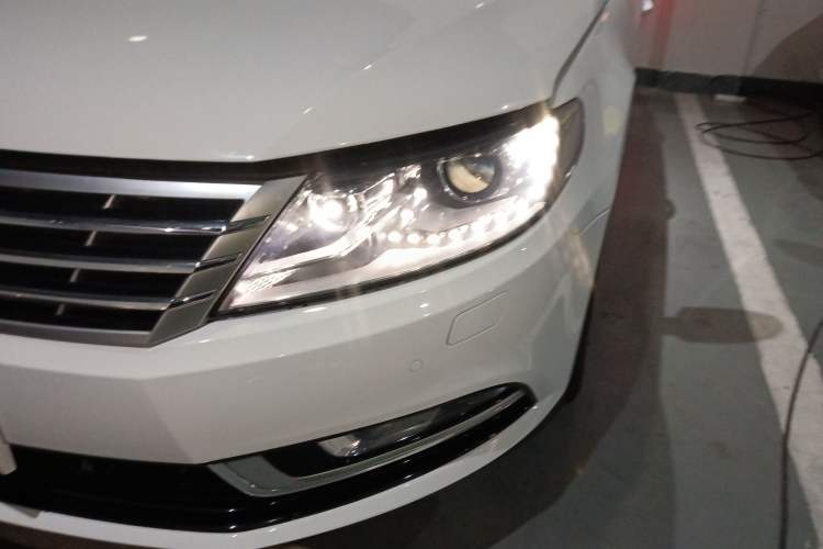 Used Volkswagen FAW-Volkswagen CC 2015 1.8TSI Prestige Model Left Front Headlight