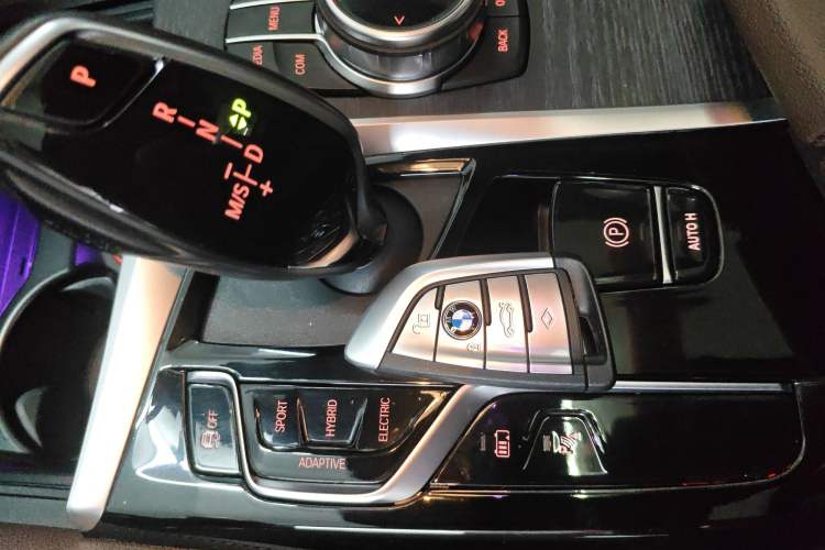 Used BMW 5 Series New Energy 2022 Second Facelift 535Le M Sport Package
