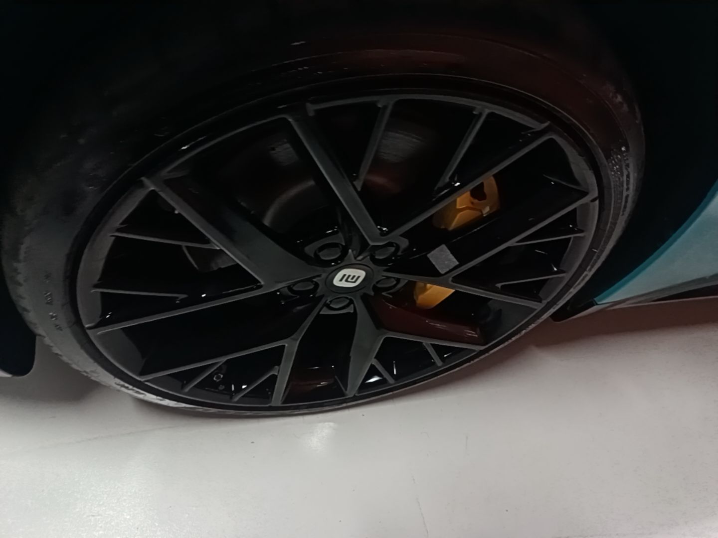 Xiaomi Auto SU7 2024 Four-Wheel Drive Ultra-Long Range Advanced Intelligent Driving Max Edition — снимка 10