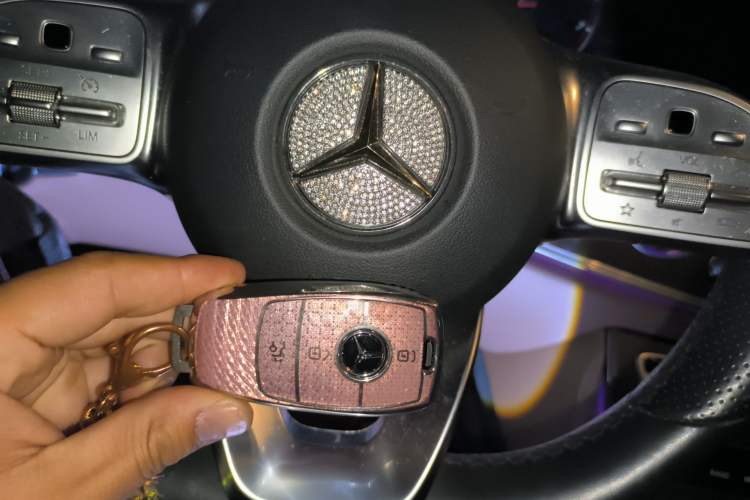 Used Mercedes-Benz E-Class 2019 E 300 L Sporty and Stylish Model Vehicle Key