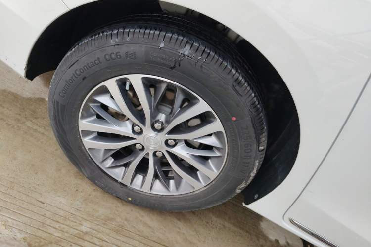 Used Buick GL8 2023 ES Lu Zun Comfort Model
